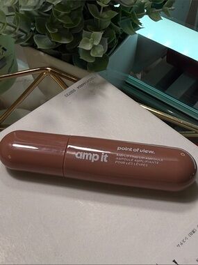 amp it Lip Ampoule by point of view - POV MaLASSADA